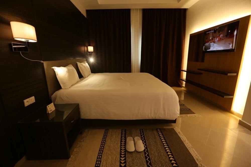 Hotel Ksar Dhiafa By Plaza Hotels & Resorts Sidi Bouzid Dış mekan fotoğraf